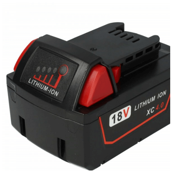 Compatibele 18V gereedschapsaccu voor Milwaukee M18-serie 18v: zwarte, oplaadbare lithium-ion accu (XC 4.0) met laadindicator en rode ontgrendelknoppen, geschikt als vervangende accu voor Milwaukee M18.
