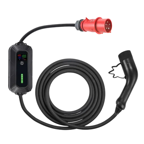 De 🇳🇱 VOLDT Booster Master Travelset is een 22kW 3-fase professionele laadoplossing: een handige mobiele EV-lader met controlebox, LED-indicatoren, opgerolde zwarte kabel, rode industriële stekker en standaard EV-stekker.