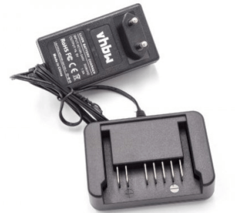 Een zwarte Vervangende Acculader voor Hitachi 14.4V Li-Ion Lader met een afneembare stekker, metalen contactpennen en batterijsleuf, compatibel met BSL 1415, BSL 1430, 329877 accu en Hitachi DS/DV/WH & HiKOKI 14.4V gereedschap; afgebeeld op een witte achtergrond.