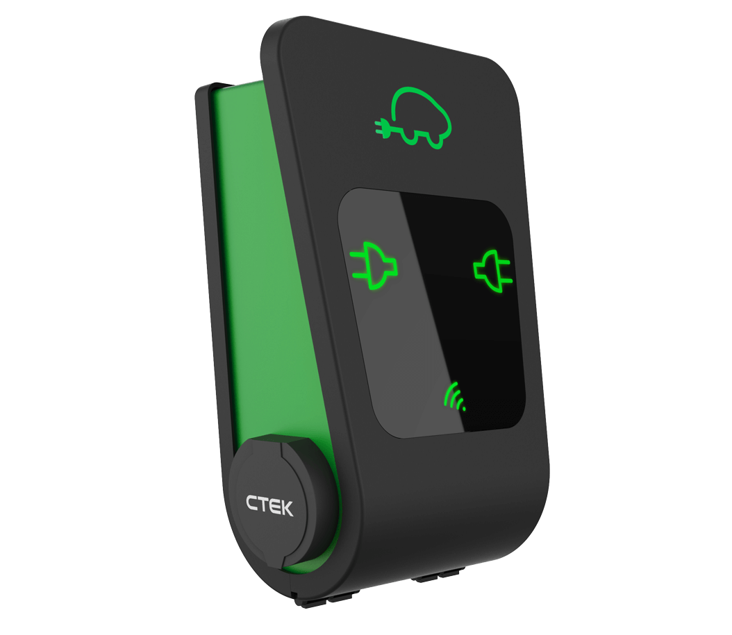 De CTEK Chargestorm Connected 2 11kW/22kW laadpaal voor elektrische auto's is een zwart met groene EV-lader met load balancing, digitaal display, RFID-verificatie, groene auto- en stekkerpictogrammen en CTEK-branding linksonder.