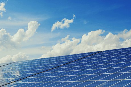 Hoeveel zonnepanelen heb je nodig voor een elektrische auto?