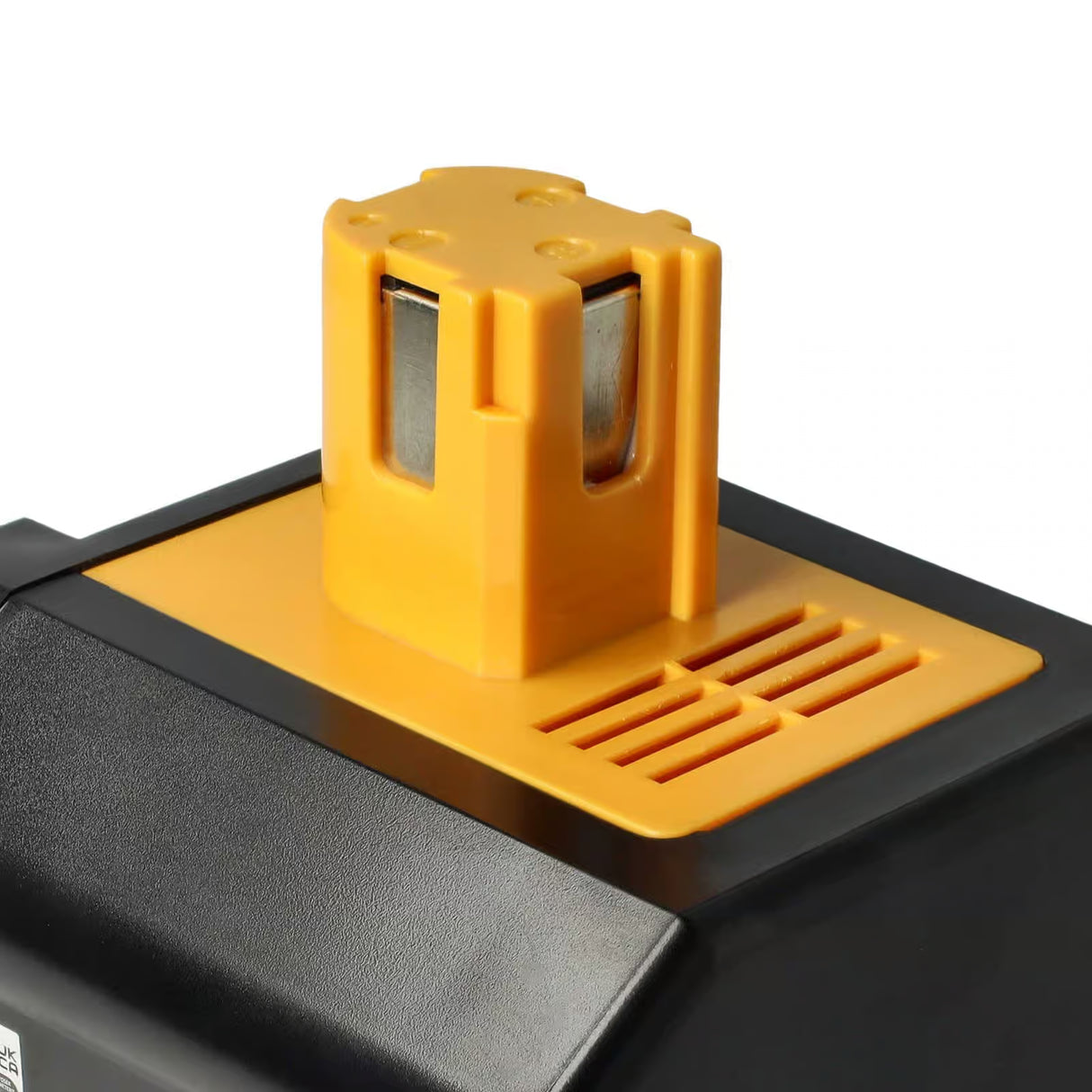 Close-up van een geel met zwarte lader voor de Panasonic 24V Ni-MH Accu Vervanging, compatibel met EY9210, EY9210B, EY9116B batterijen en geschikt voor Panasonic EY7810, EY7950 gereedschap.