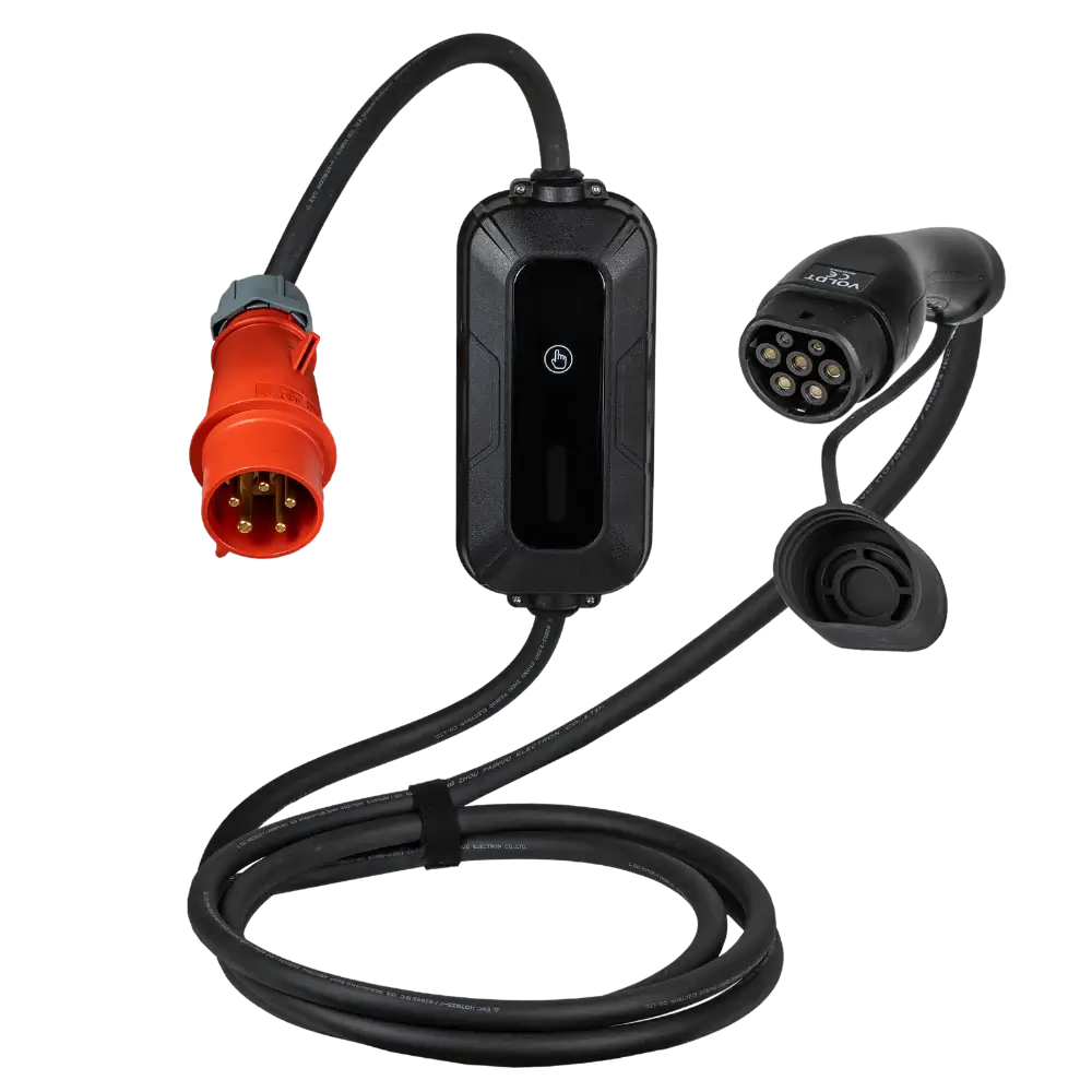 De 🇳🇱 Type 2 CEE 32A 3-Fase Mobiele Laadkabel is een verstelbare zwarte laadkabel (22kW) met een rode industriële stekker, in-line regeleenheid en zevenpolige connector. Nederlands product met 3 jaar garantie.