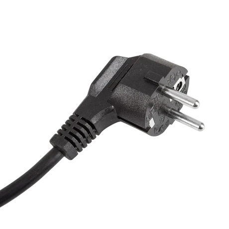 Een close-up van een 🇳🇱 Type 2 Schuko 230V Mobiele laadkabel (thuislader, regelbaar 3,7kW, 3 jaar garantie) voor elektrische auto's, met geaarde stekker en kabel, gefotografeerd tegen een zwarte achtergrond.
