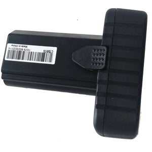 Een zwarte plastic vervangende Snap-on-accu van 14,4 V – CTB8174 / CTB8172, een Li-ion-accupakket met geribbelde handgreep en een barcodesticker aan de zijkant, afgebeeld op een witte achtergrond.